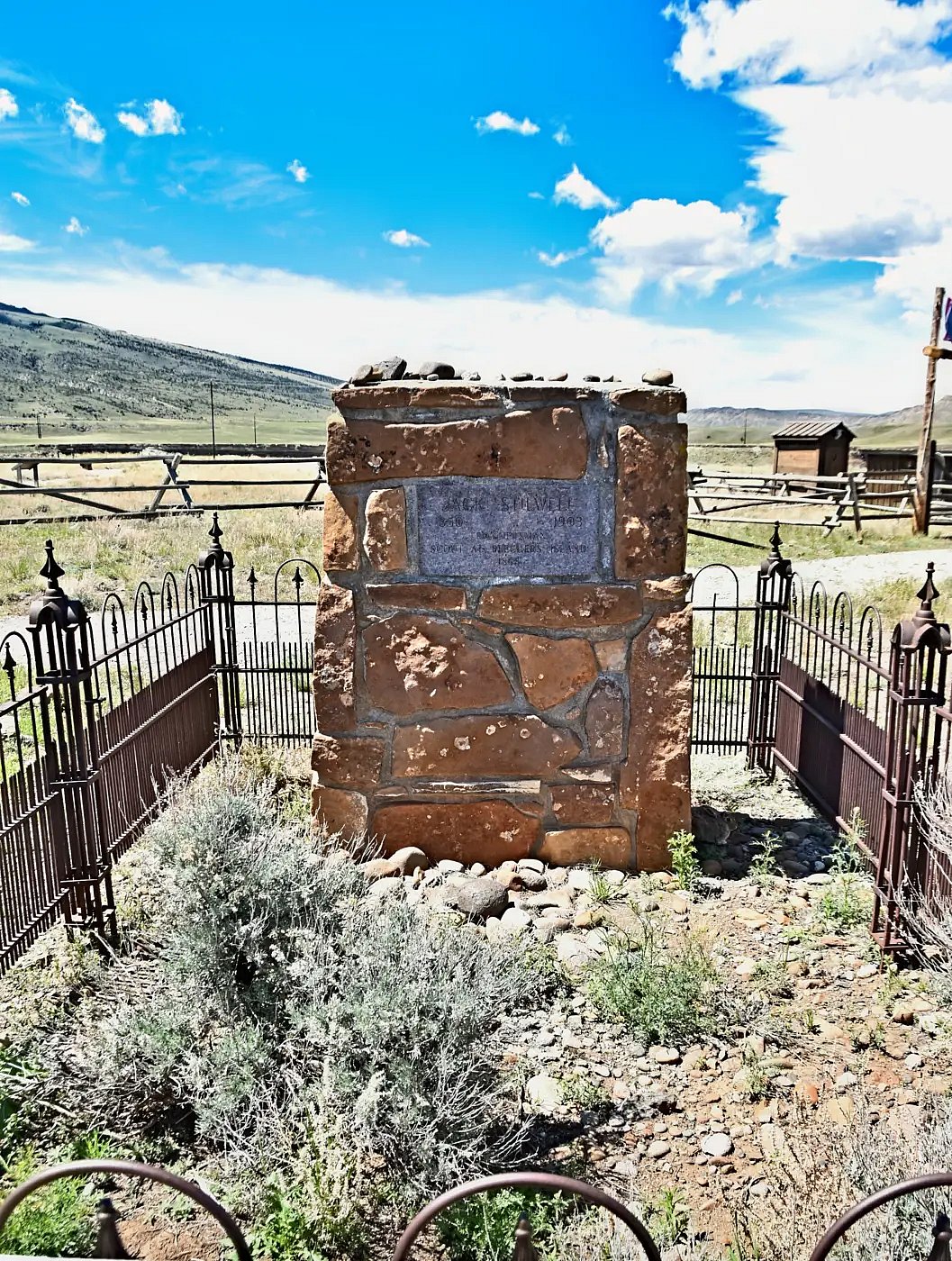 Jack Stillwell grave from Old Trail Town
